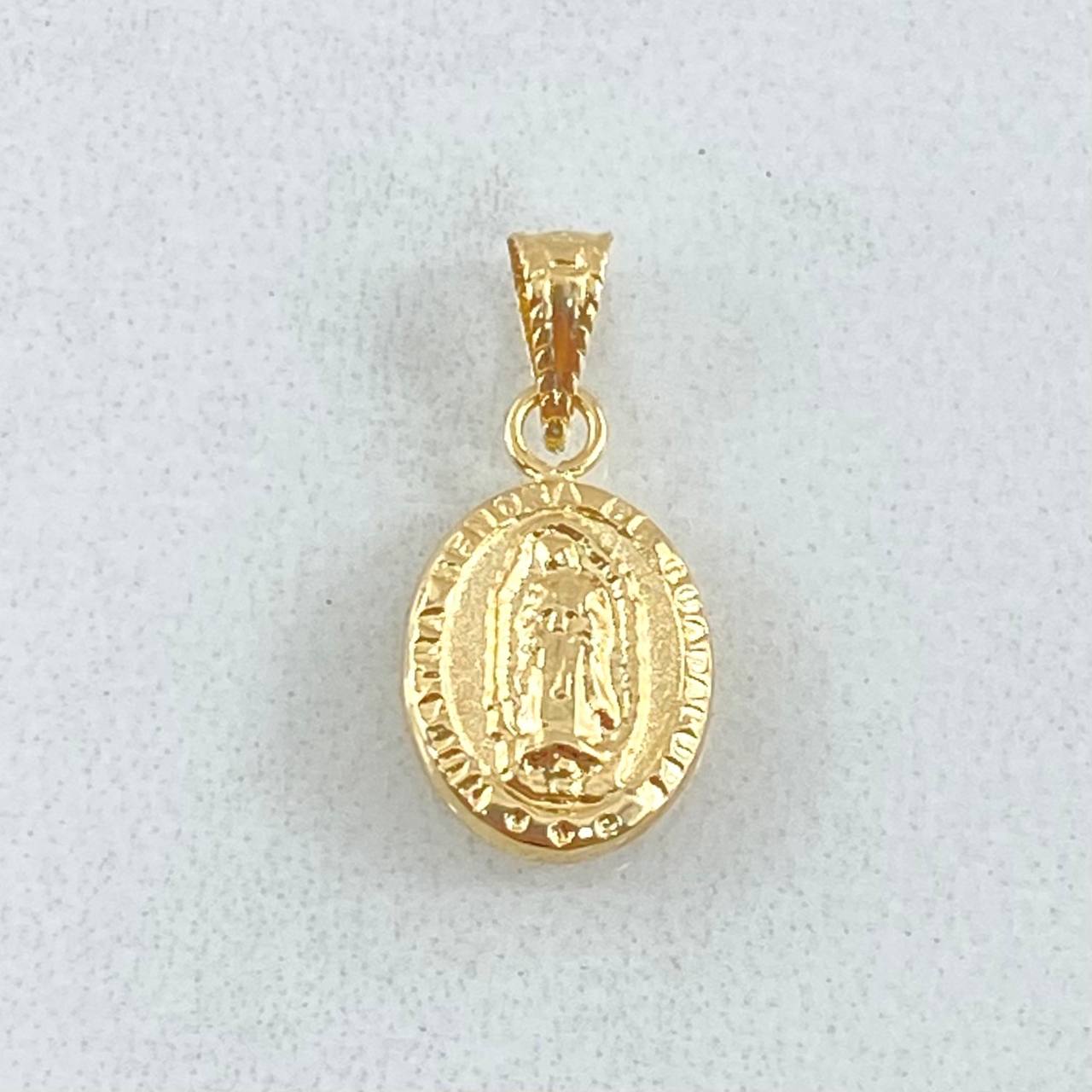 Pendant Virgin Guadalupe 0.45gr / 1.7cm / 18K Yellow Gold