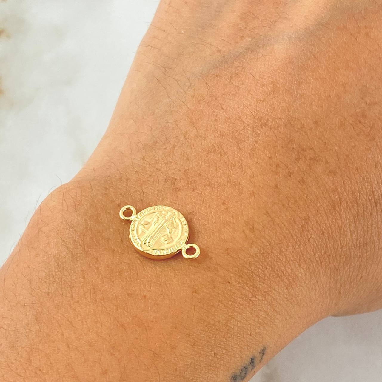 San Benito Charm 0.6gr / 1.7cm / 18K Yellow Gold *