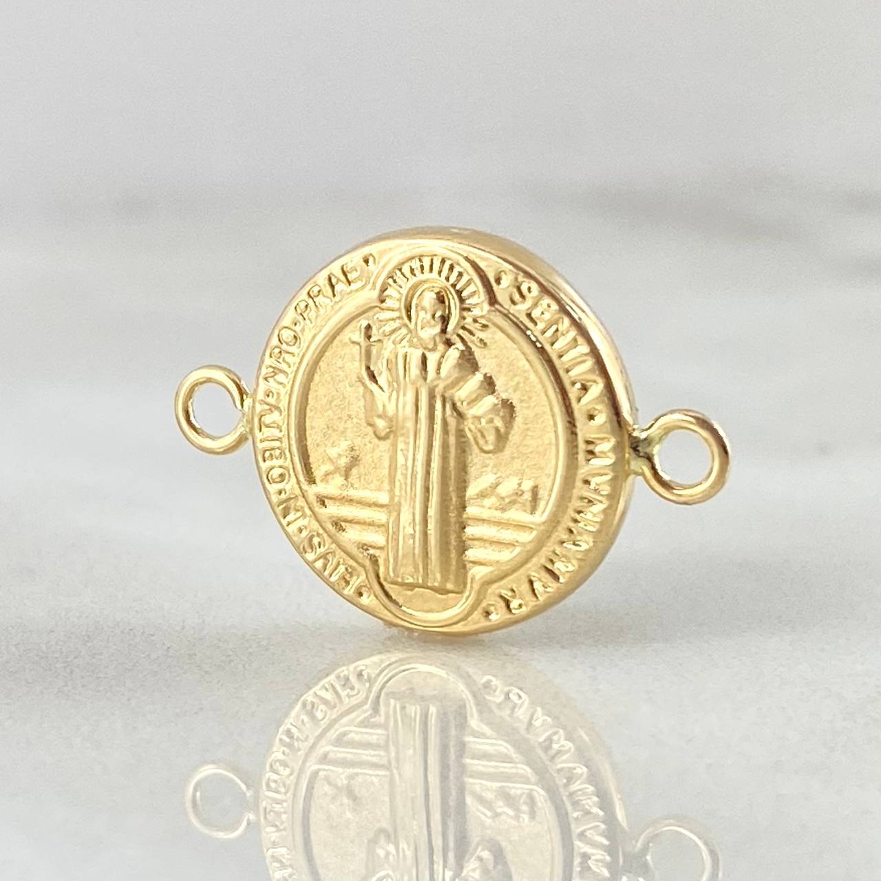 Herraje San Benito 1.15gr / 2.1cm / Oro Amarillo 18K ©