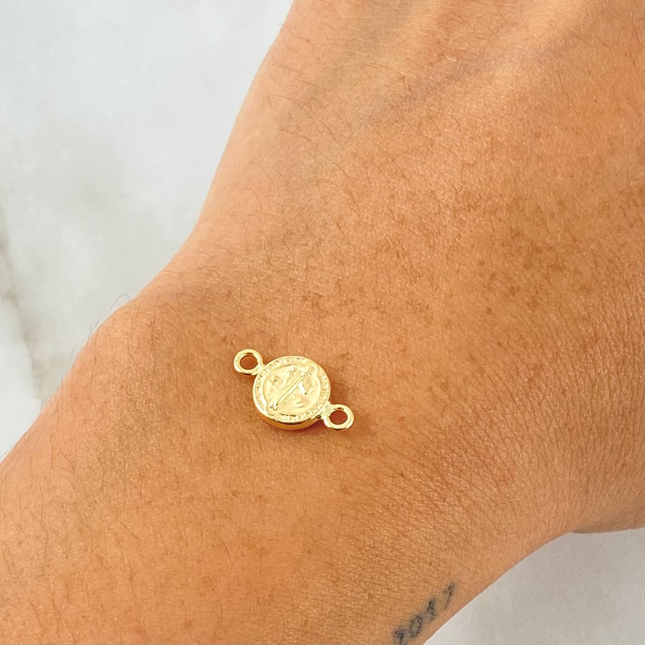 Herraje San Benito 0.4gr / 1/2 in / Oro Amarillo 18K