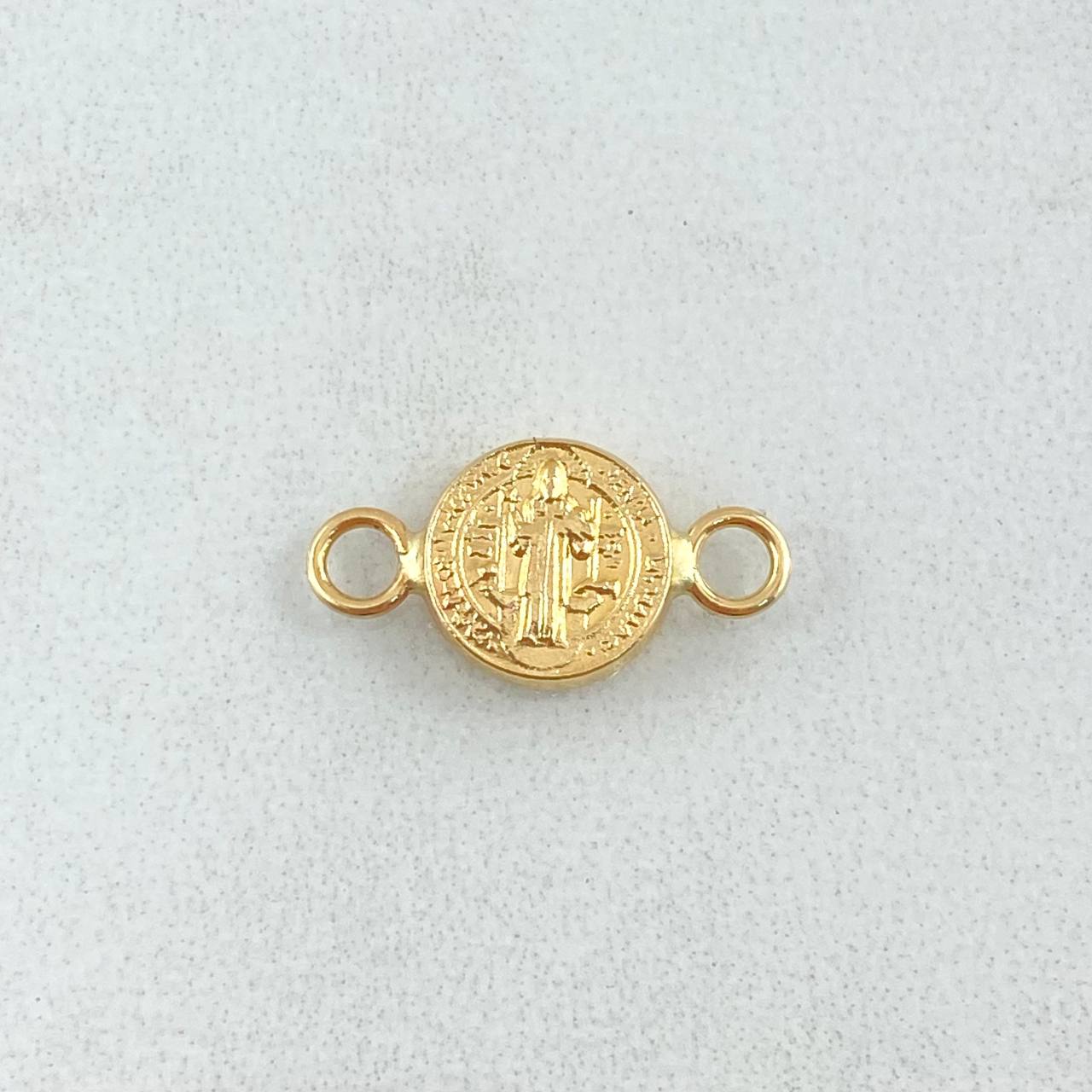 San Benito Charm 0.45gr / 1.6cm / 18K Yellow Gold