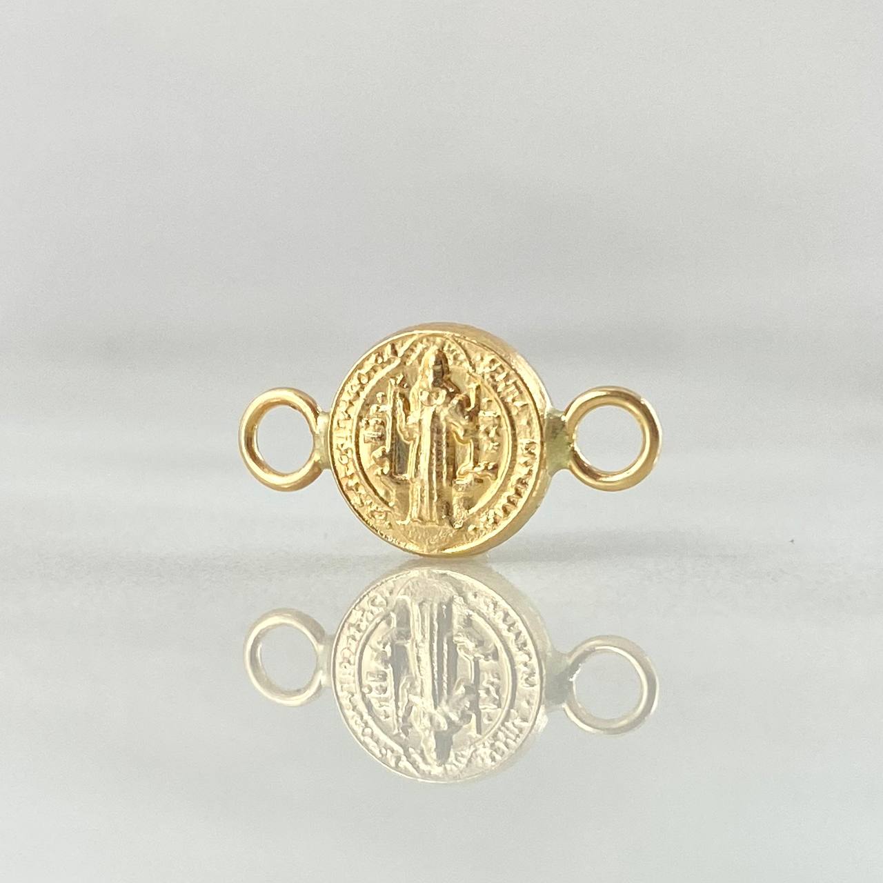 San Benito Charm 0.45gr / 1.6cm / 18K Yellow Gold