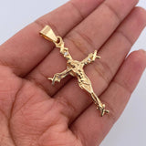 Dije Cruz Cristo X 5.3gr / 4.5cm / Circones Blancos Oro Amarillo 18K $