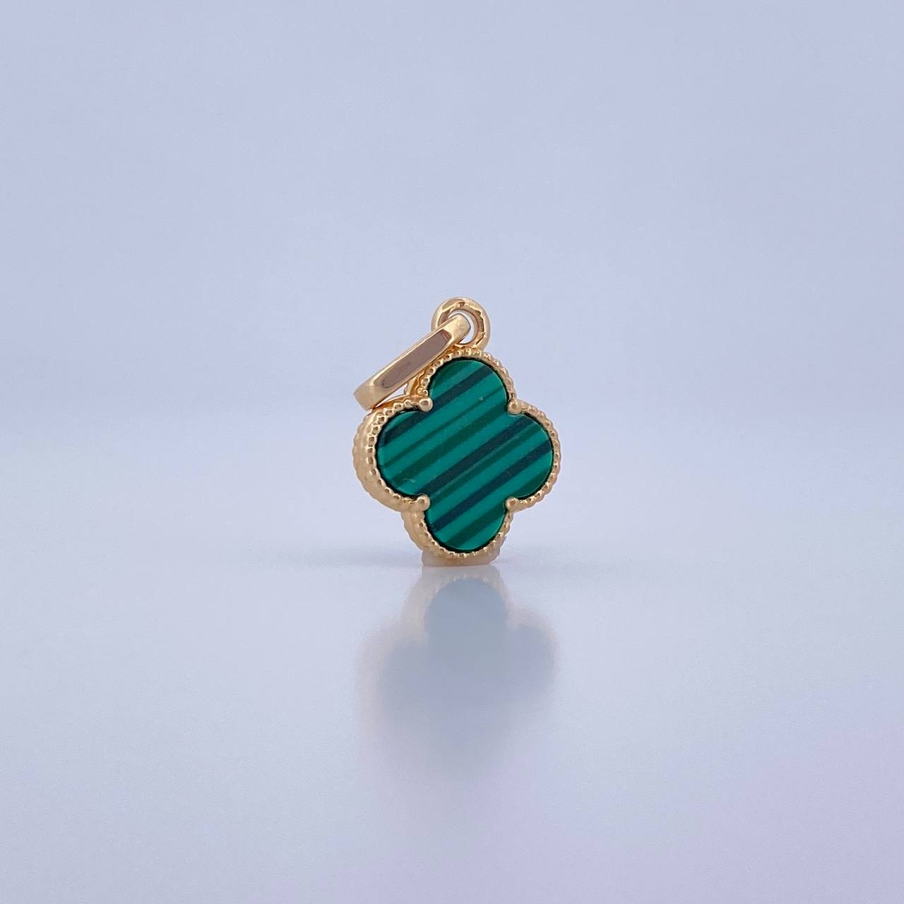 Dije Trebol 1.15gr / 2cm / Malaquita Verde Oro Amarillo 18K $