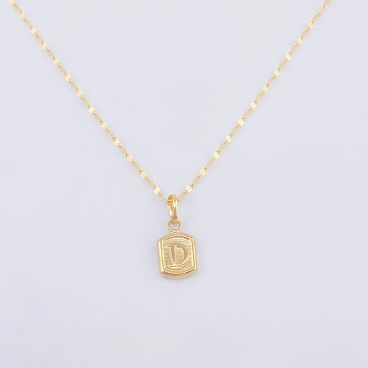 Set Cadena y Dije Flor Espejo - Letra D 1.35gr / 17 3/4 in / 1.2mm Oro Amarillo 18K ©