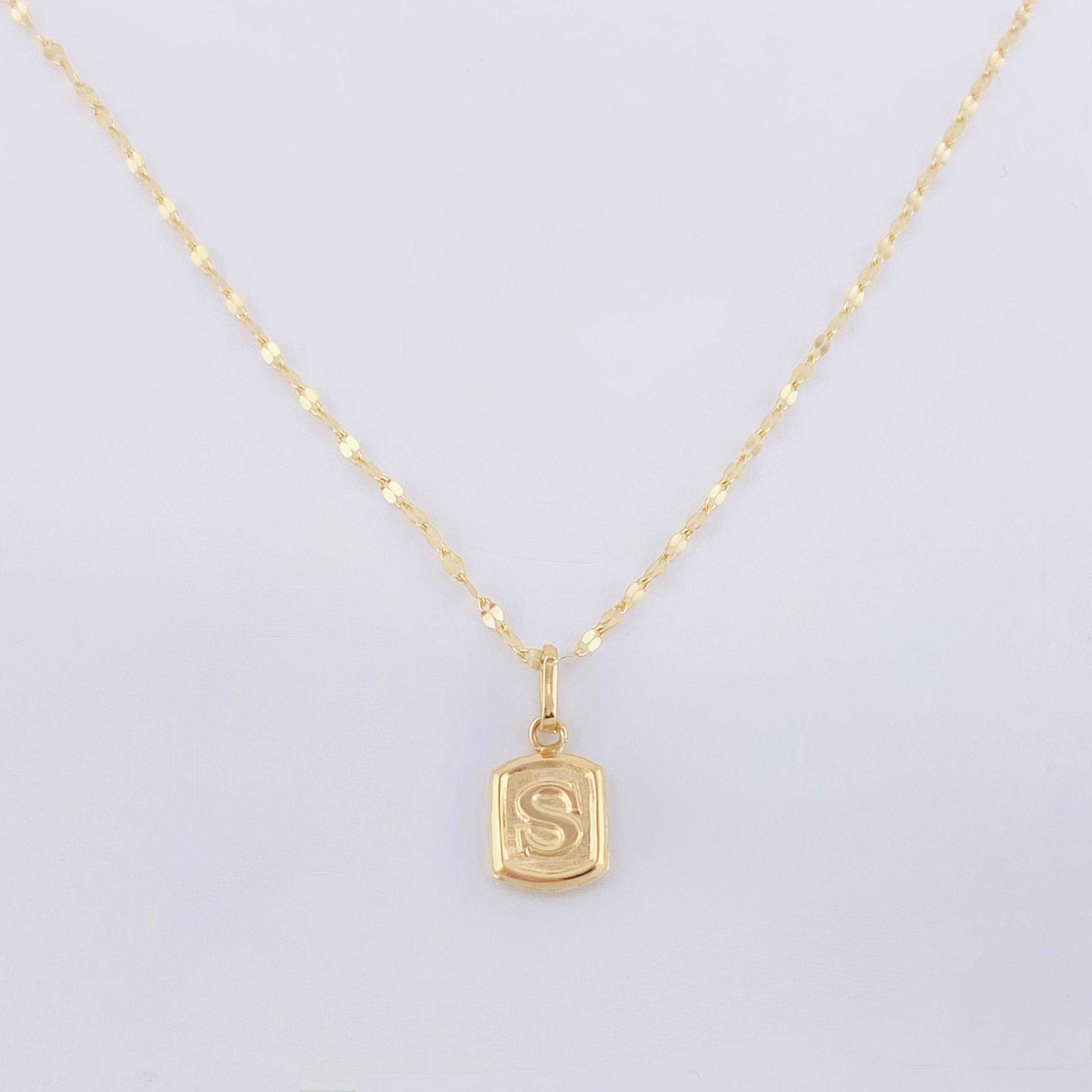 Set Cadena y Dije Flor Espejo + Letra S 1.3gr / 17 3/4 in / 1.3mm Oro Amarillo 18K *