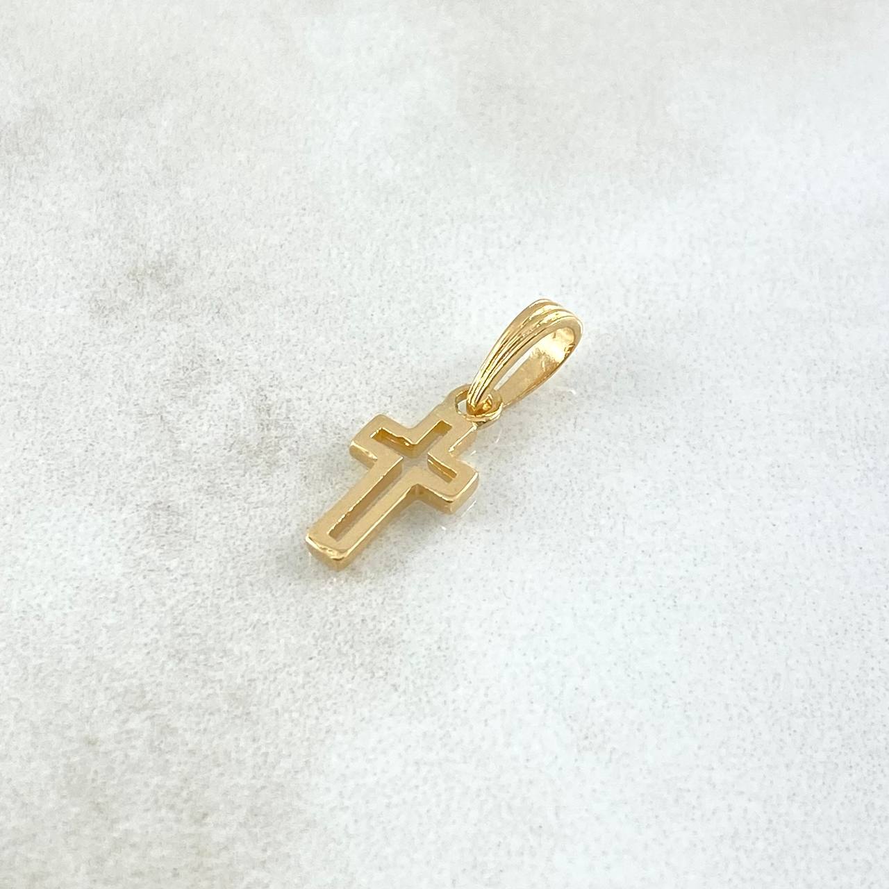 Dije Cruz Silueta 0.8gr / 1.7cm / Lisa Oro Amarillo 18K *