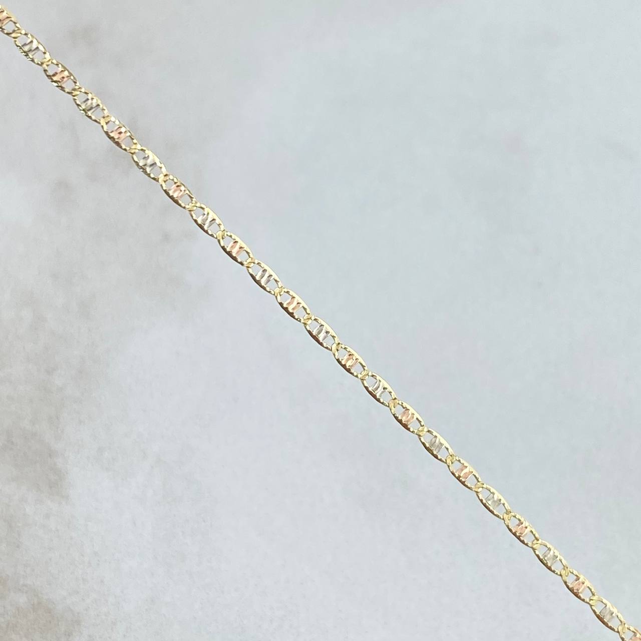 Cadena Plana 1.35gr / 45cm / +3 Oro 18K