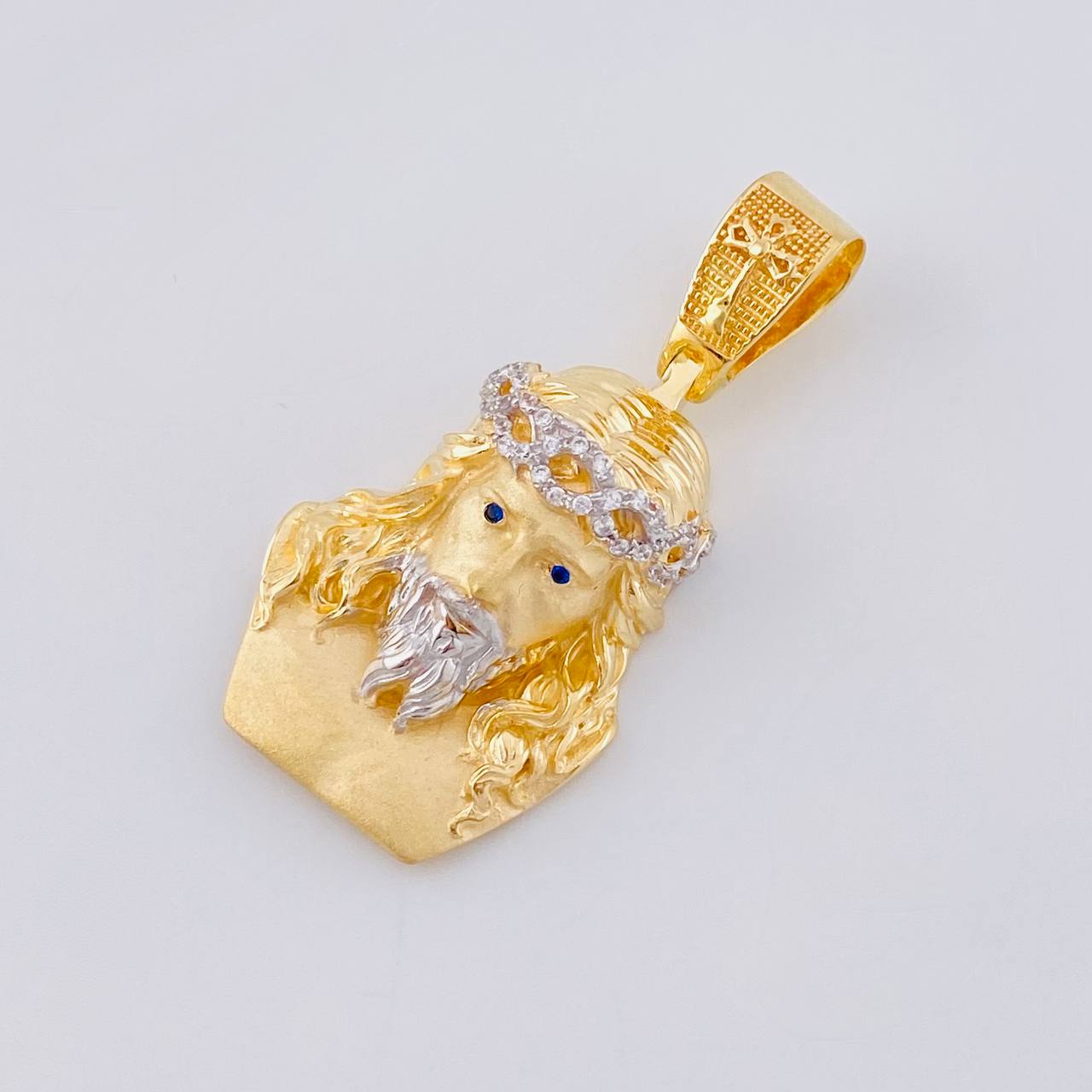 Pendant Face of Christ 9.1 g / 1 1/2 in Two Golds Yellow White 18K
