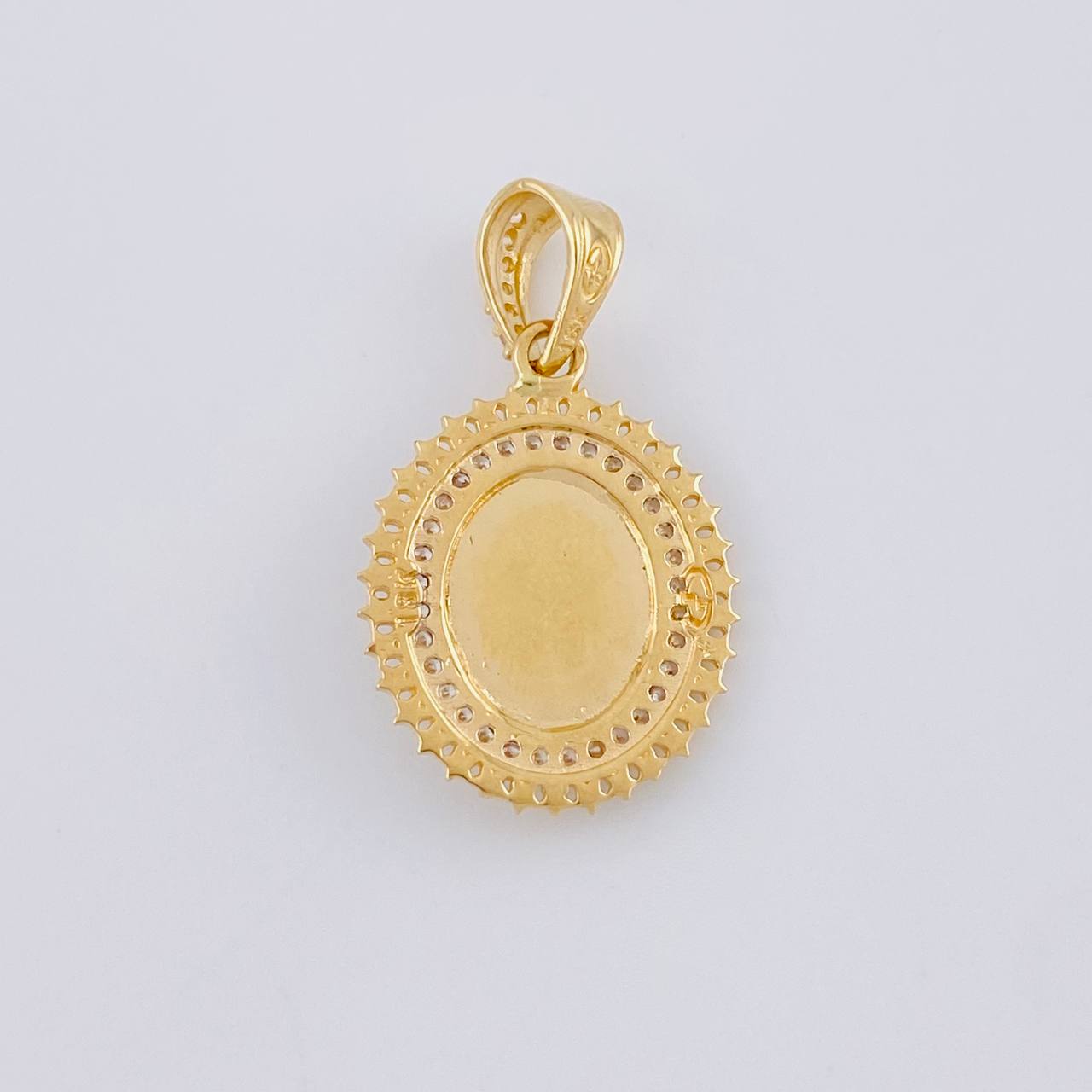 Pendant Virgin of Guadalupe 3.1 g / 1 in Two-Tone Yellow White Gold 18K