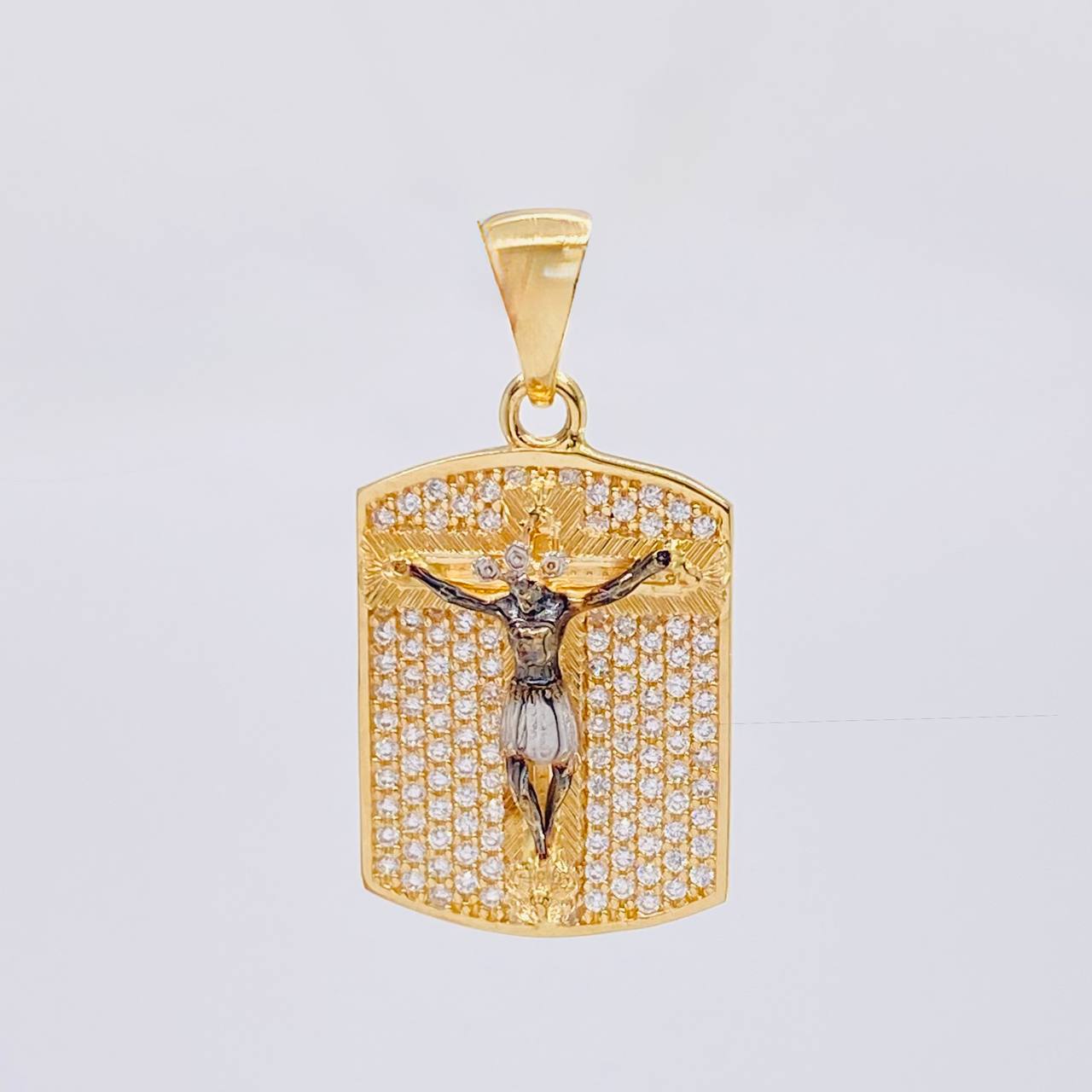 Dije Placa Cristo Señor De Los Milagros 4.4 g / 1 1/4 in Dos Oros Negro Amarillo 18K