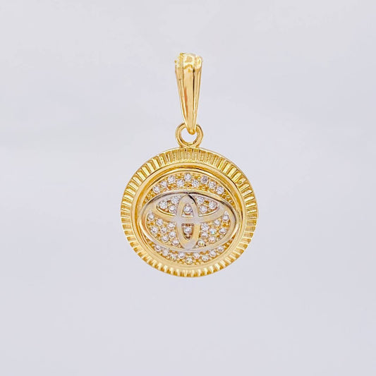 Dije Marca De Carro 3.7 g / 1 in Dos Oros Amarillo Blanco 18K