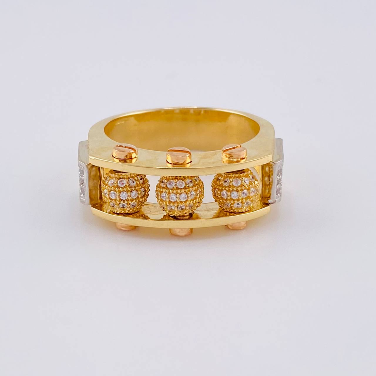 Trio Fire Beads Ring 12.35 g / T10 3/4 Three Golds 18K