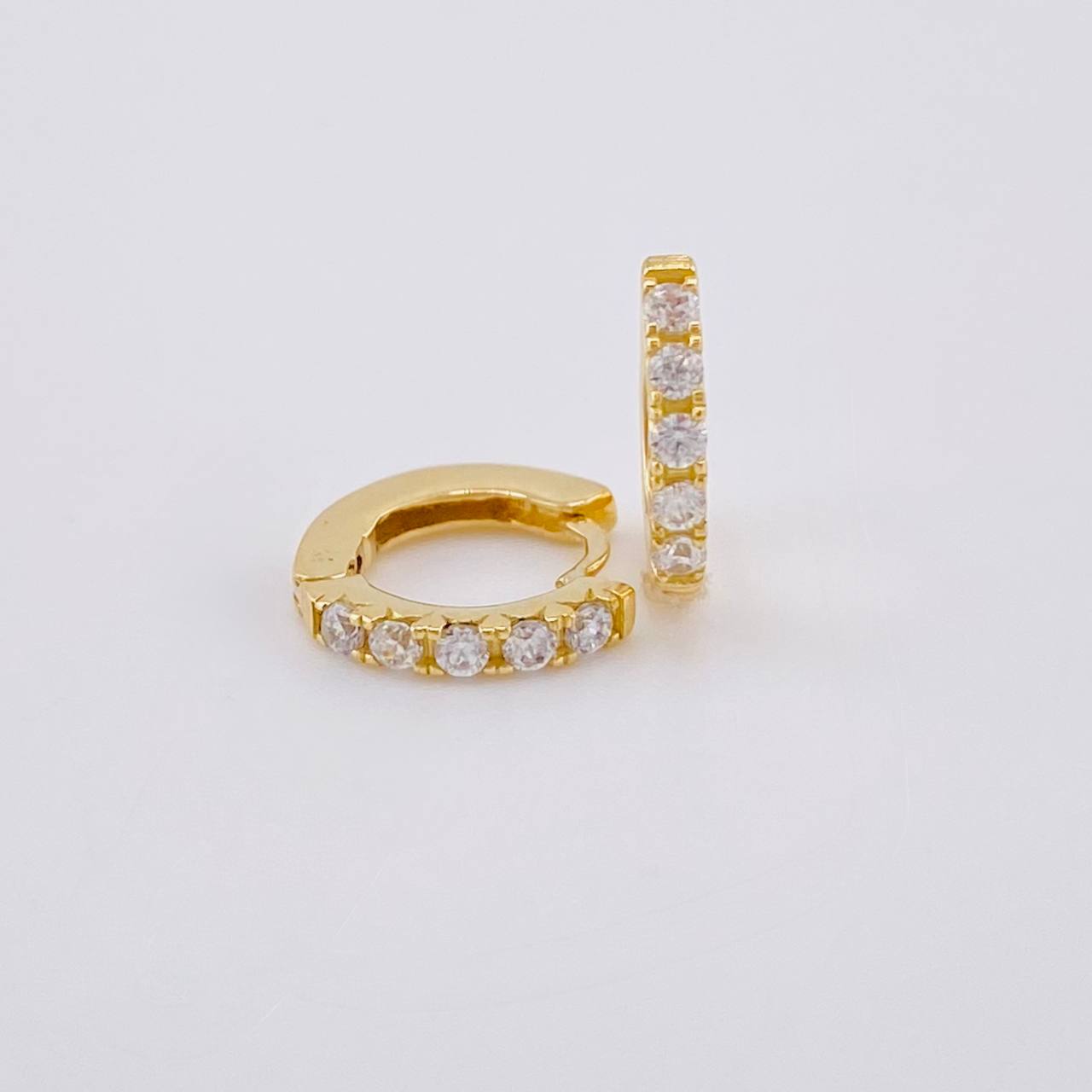 Candongas Carril Tupido 1.15g / 1/2 in Oro Amarillo 18K