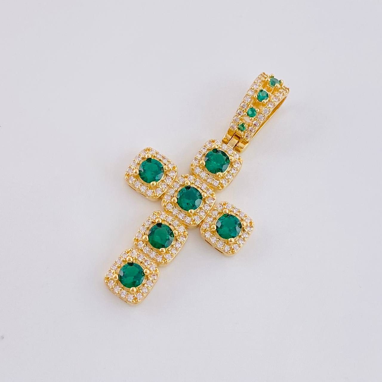 Pendant Dense Cross 5.95 g / 1 3/4 in 18K Yellow Gold