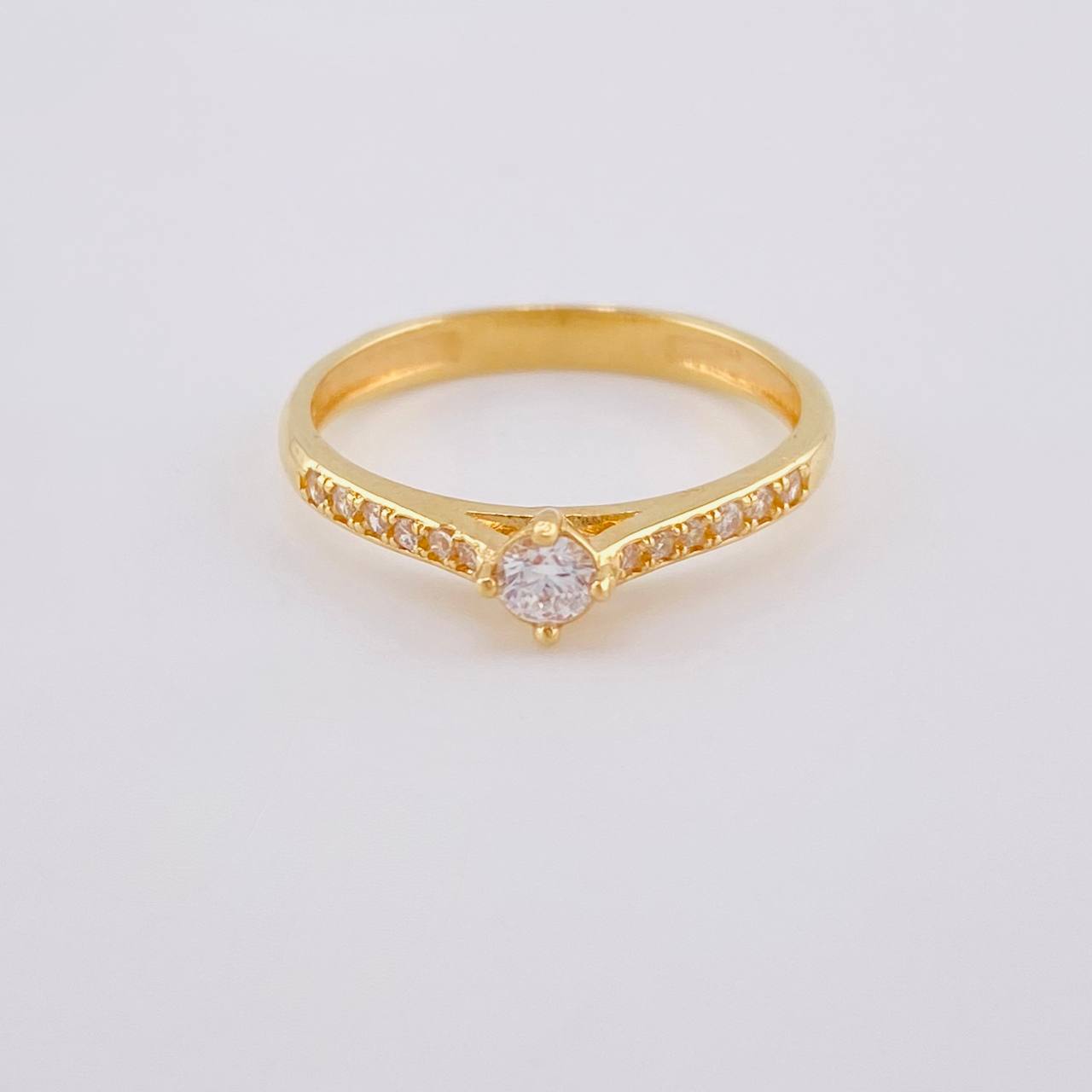 Anillo Solitario Cuatro Garras 1.95 g / T5 3/4 Oro Amarillo 18K