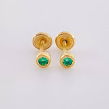 Stud Earrings Bezel Emerald 8 Pts 0.9 g / in / 3.6 mm Yellow Gold 18K