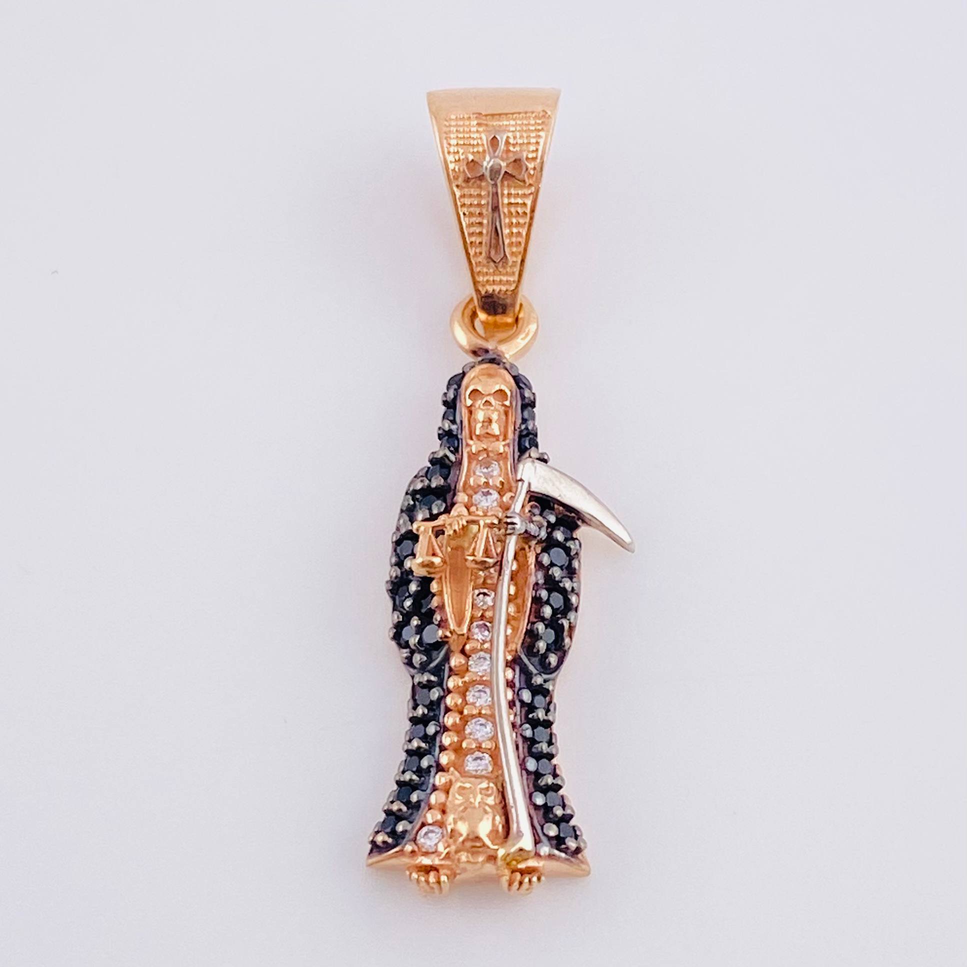 Pendant Santa Muerte 2.35 g / 1 1/4 in Two Golds White Rose 18K