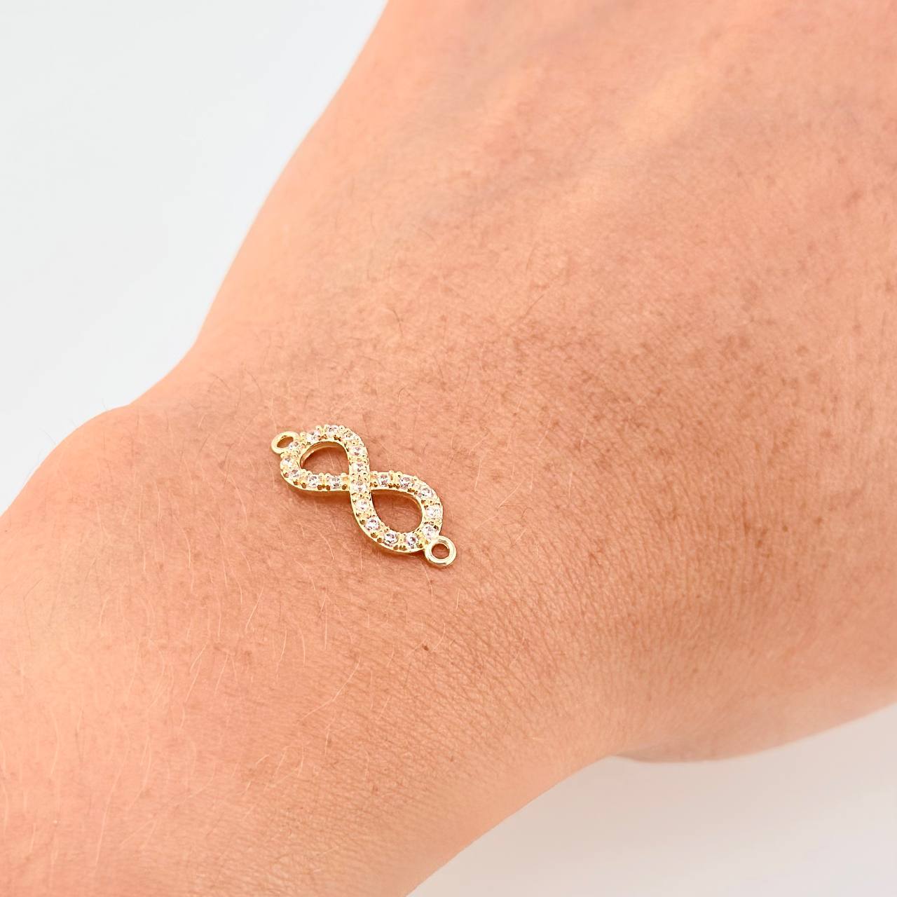 Herraje Infinito 1.1 g / 3/4 in Oro Amarillo 18K