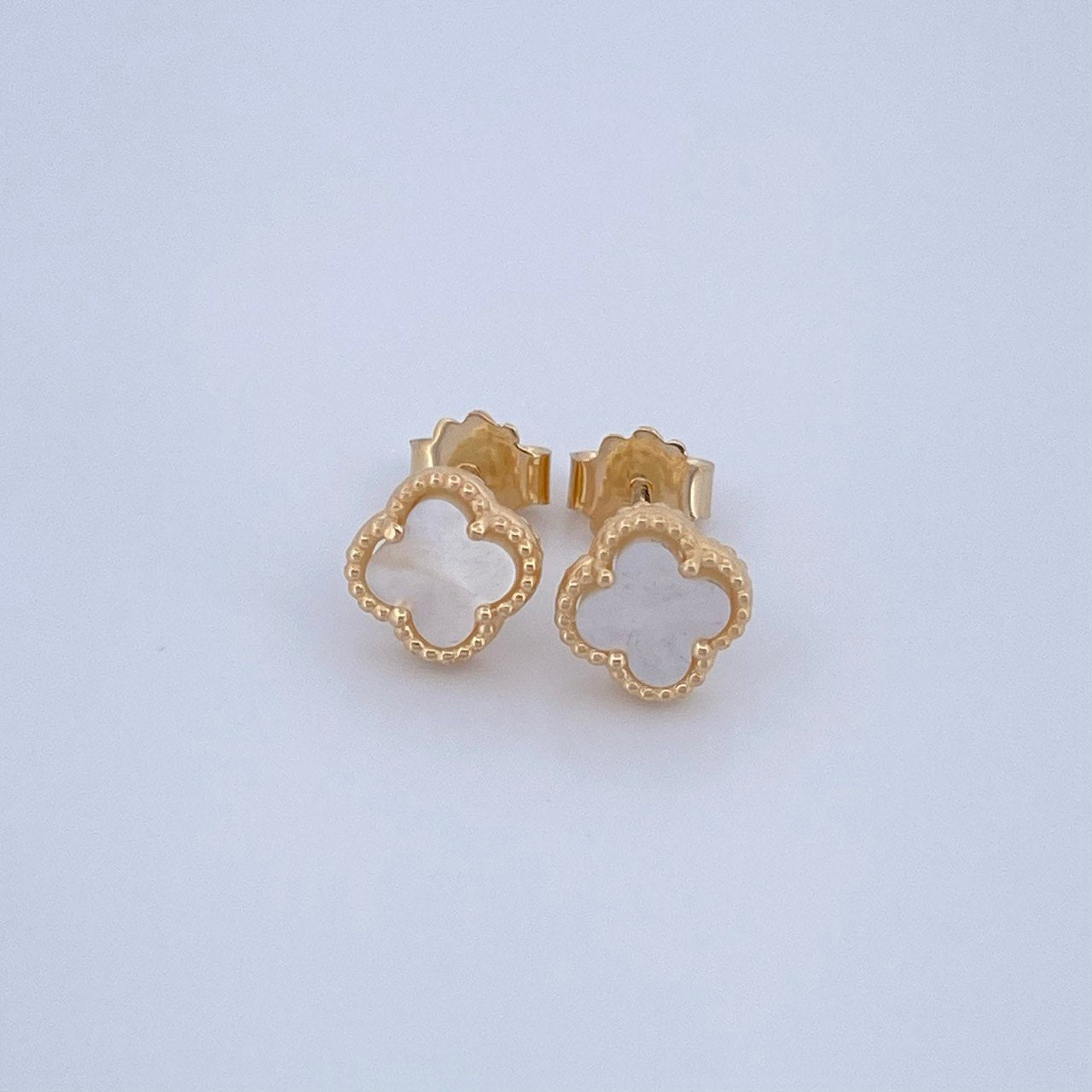 Topos Trebol 2.05gr / Nacar Blanca Oro Amarillo 18K $
