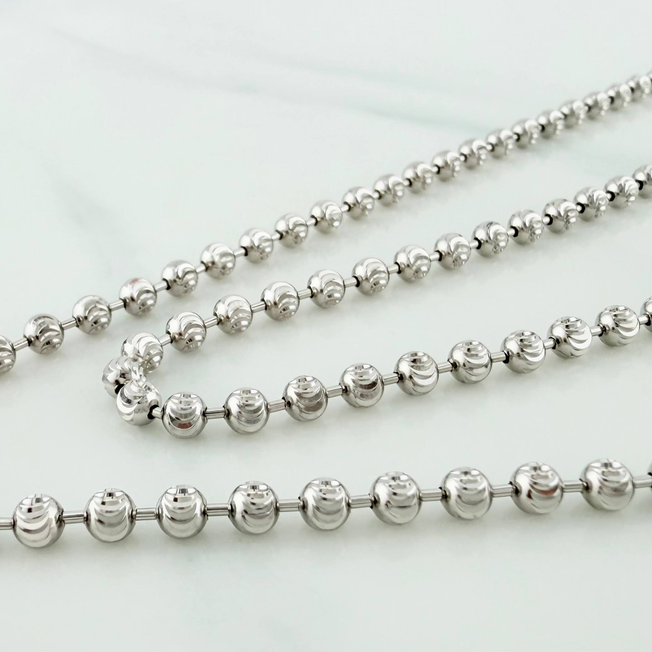 Cadena Militar Media Luna 18 g / 23 3/4 in / 3 mm Oro Blanco 18K