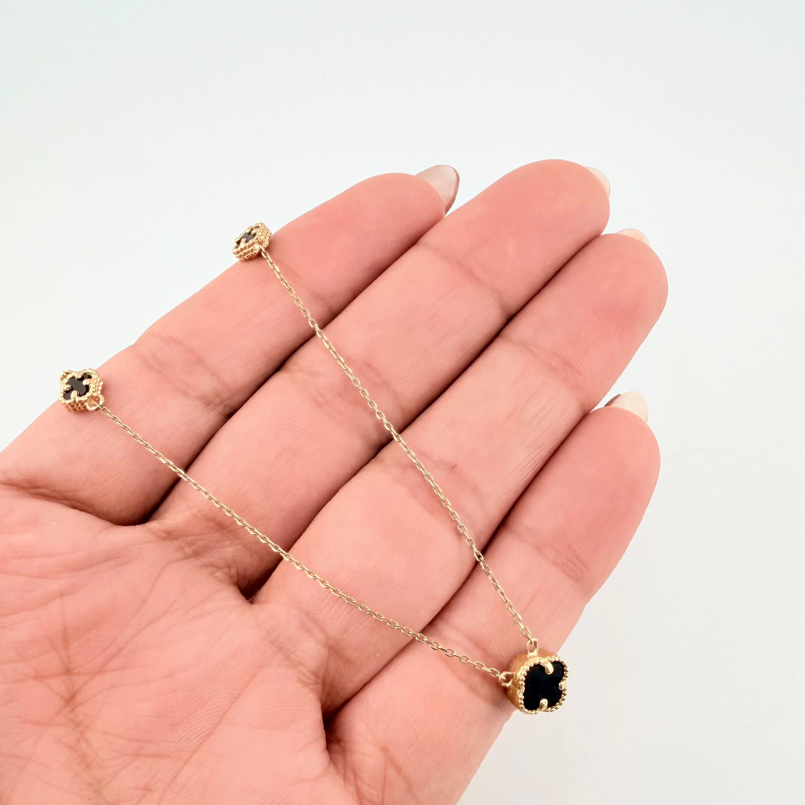 Cadena Aro Seguido Trebol Negro 3.1gr / 17 3/4 in / 0.8mm Oro Amarillo Nac.Esp. 18K *