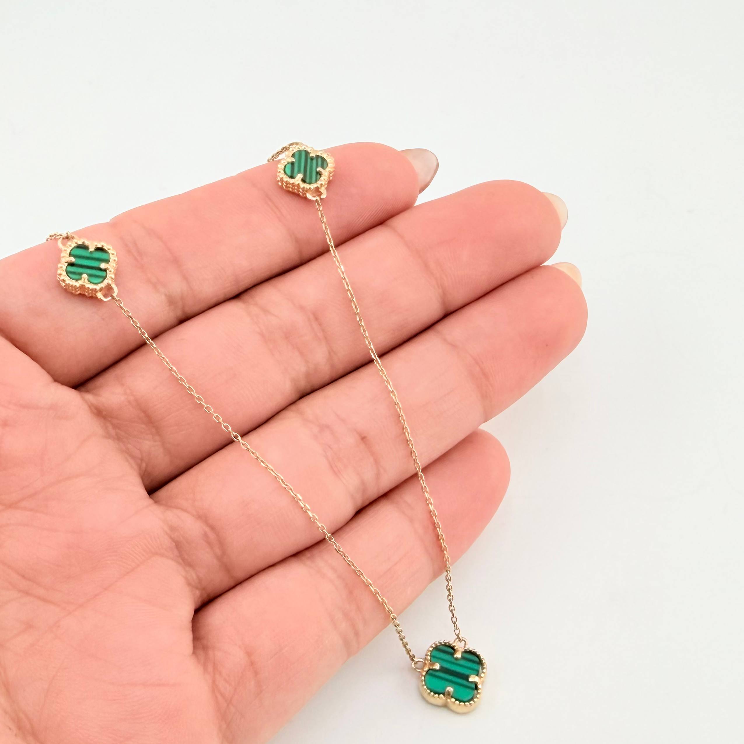 Cadena Aro Seguido Trebol Verde 4.15gr / 17 3/4 in / 1mm Oro Amarillo Nac.Esp. 18K *