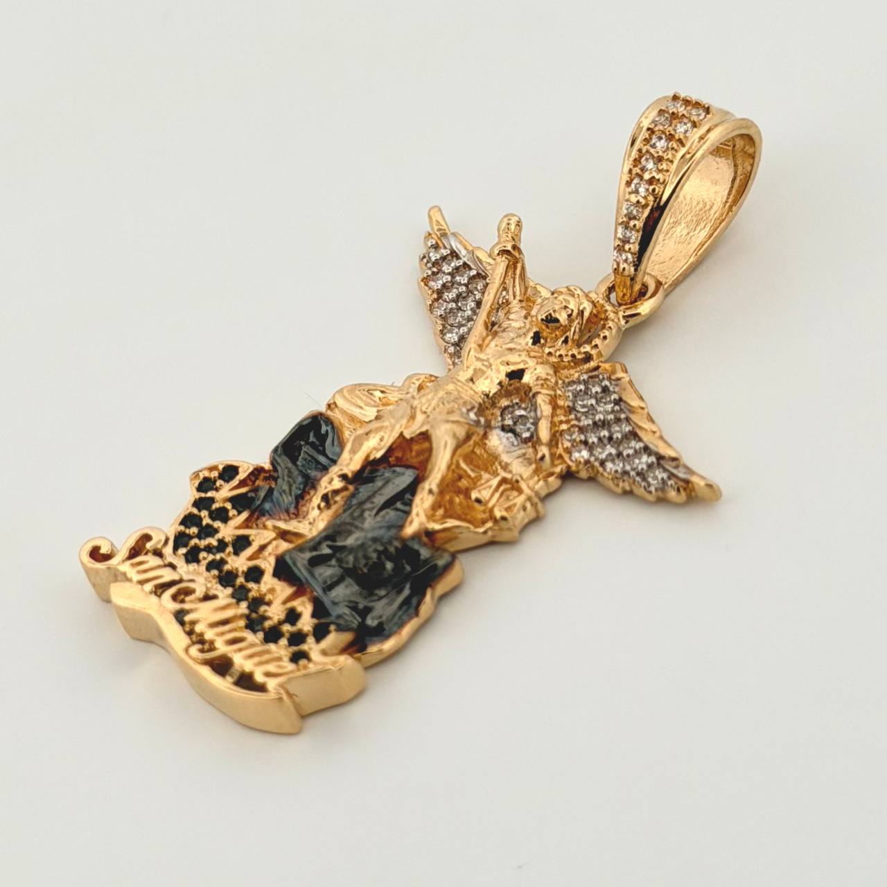 Dije San Miguel 8.1gr / 1 3/4 in / Oro Amarillo 18K