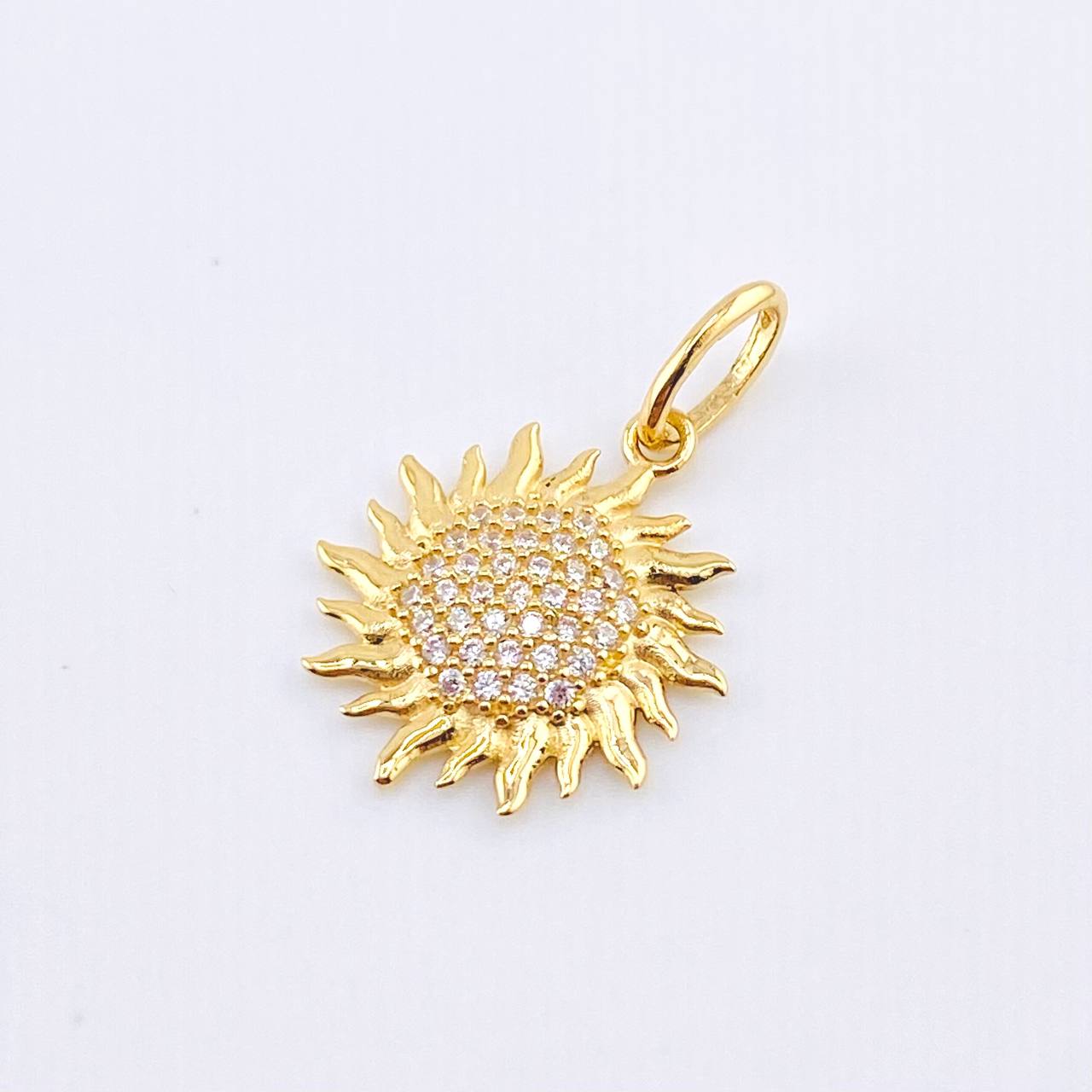 Dije Sol Tupido 1.75gr / 1 in / Oro Amarillo 18K ©