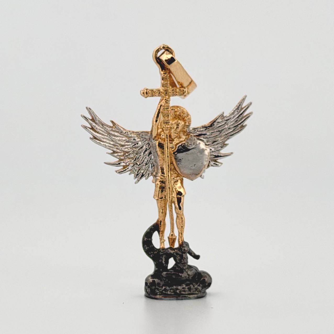 Dije San Miguel 3.1gr / 1 1/2 in / Dos Oros Amarillo Blanco 18K
