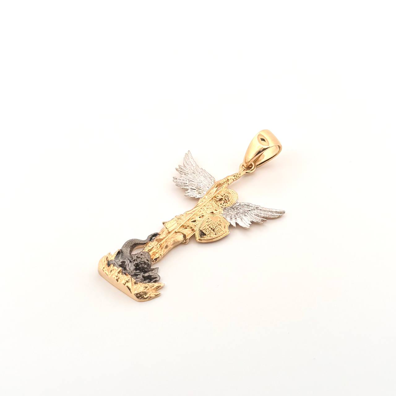 Dije San Miguel 6.8gr / 2 in / Dos Oros Amarillo Blanco 18K