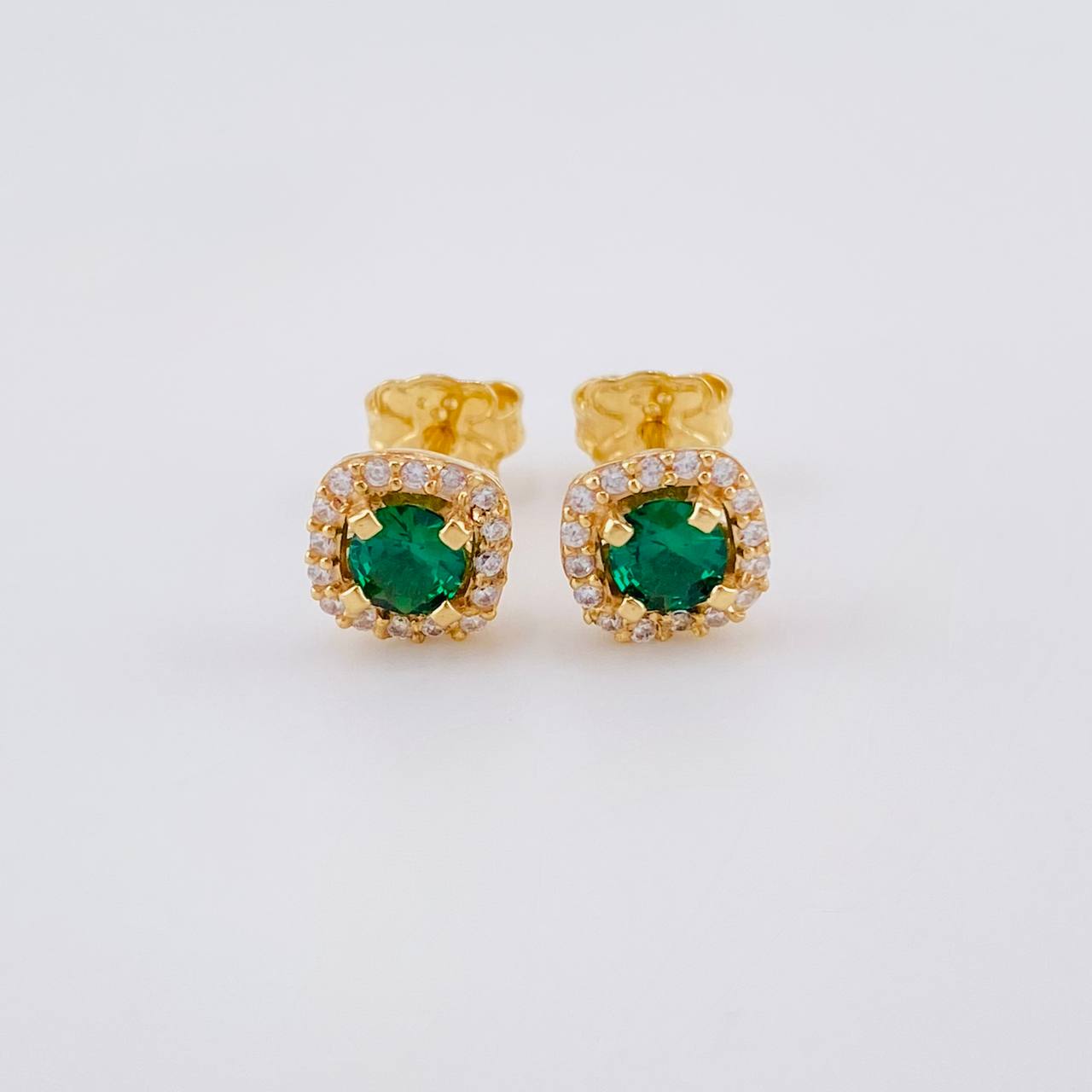Stud Earrings Halo 2.15 g / in / 7.5 mm Yellow Gold 18K