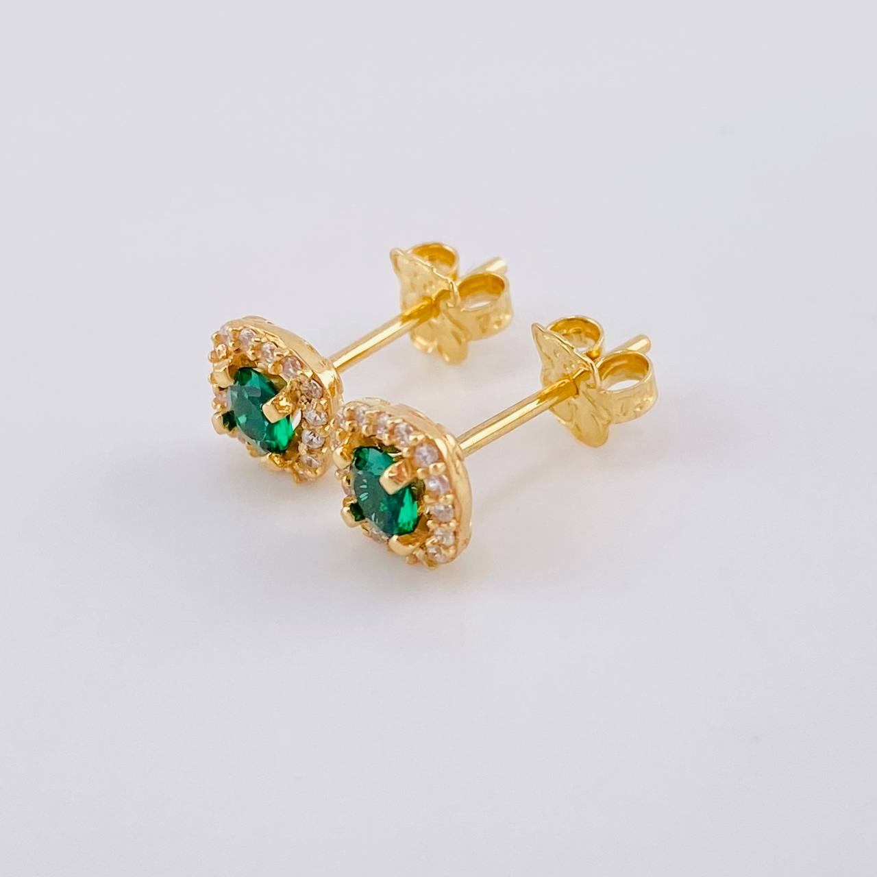 Stud Earrings Halo 2.15 g / in / 7.5 mm Yellow Gold 18K