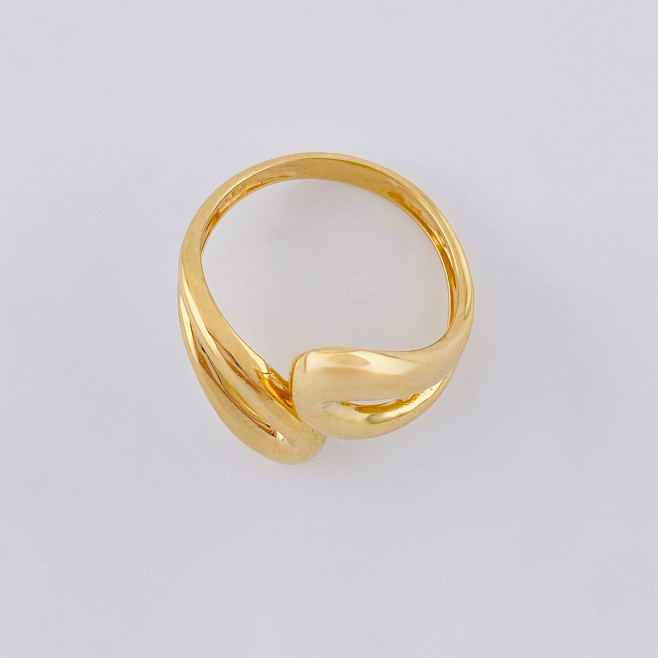 Anillo Curvas Tu Y Yo 3.8 g / T7 Oro Amarillo 18K