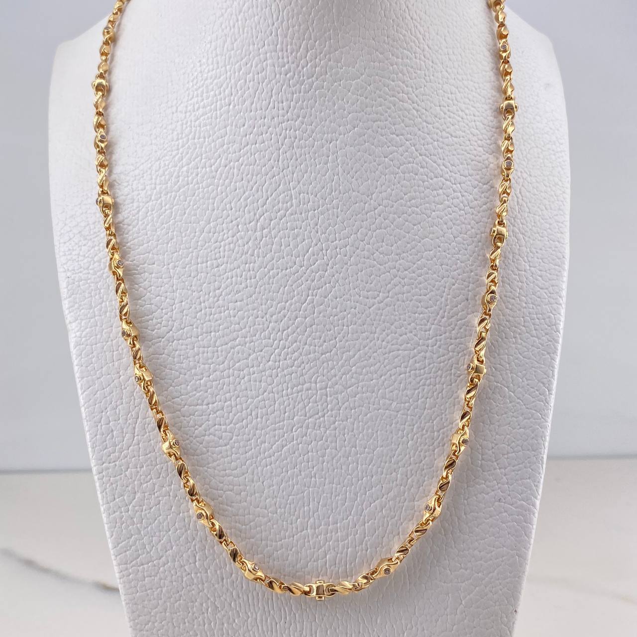 Solid Rustic Chain 22.05gr / 65cm / 2.55mm White Zircons 18K Yellow Gold &