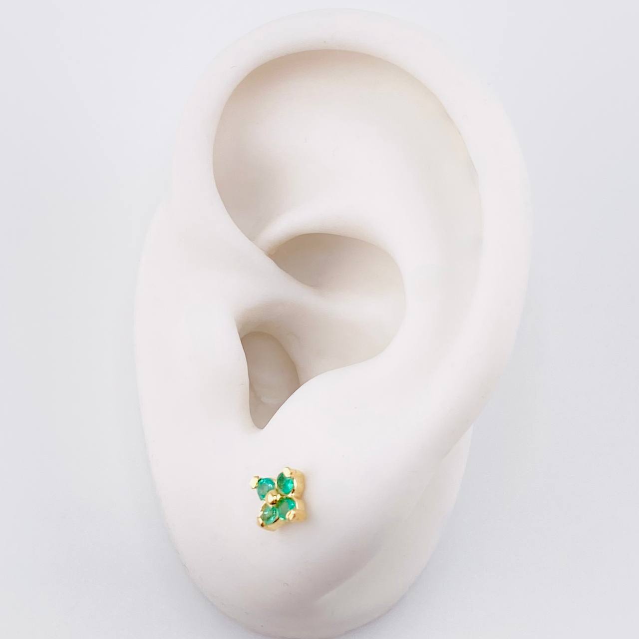 Stud Earrings Flower Clover Emeralds 23pts 1.3g / in / 5mm Yellow Gold 18K