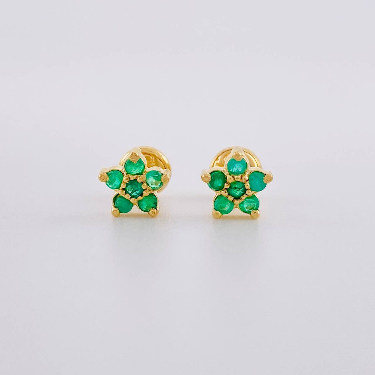 Topos Flor Estrella Esmeraldas 24pts 1.45g / in / 6.8mm Oro Amarillo 18K