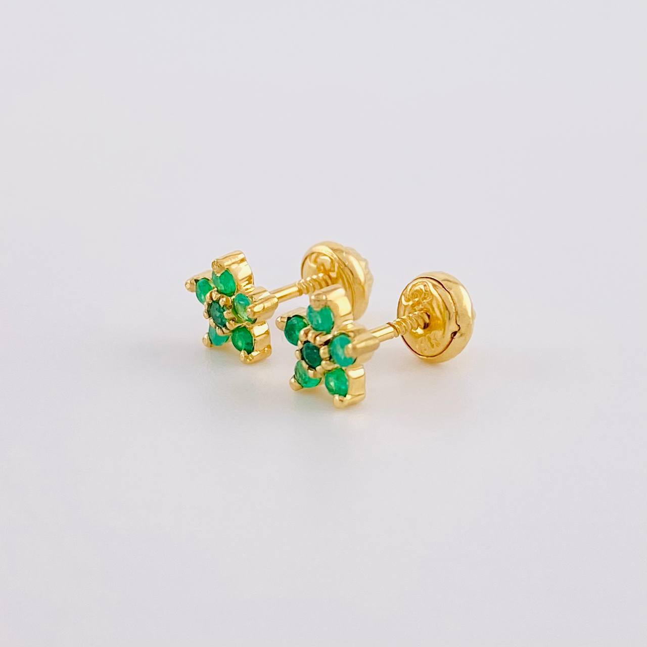 Topos Flor Estrella Esmeraldas 24pts 1.45g / in / 6.8mm Oro Amarillo 18K