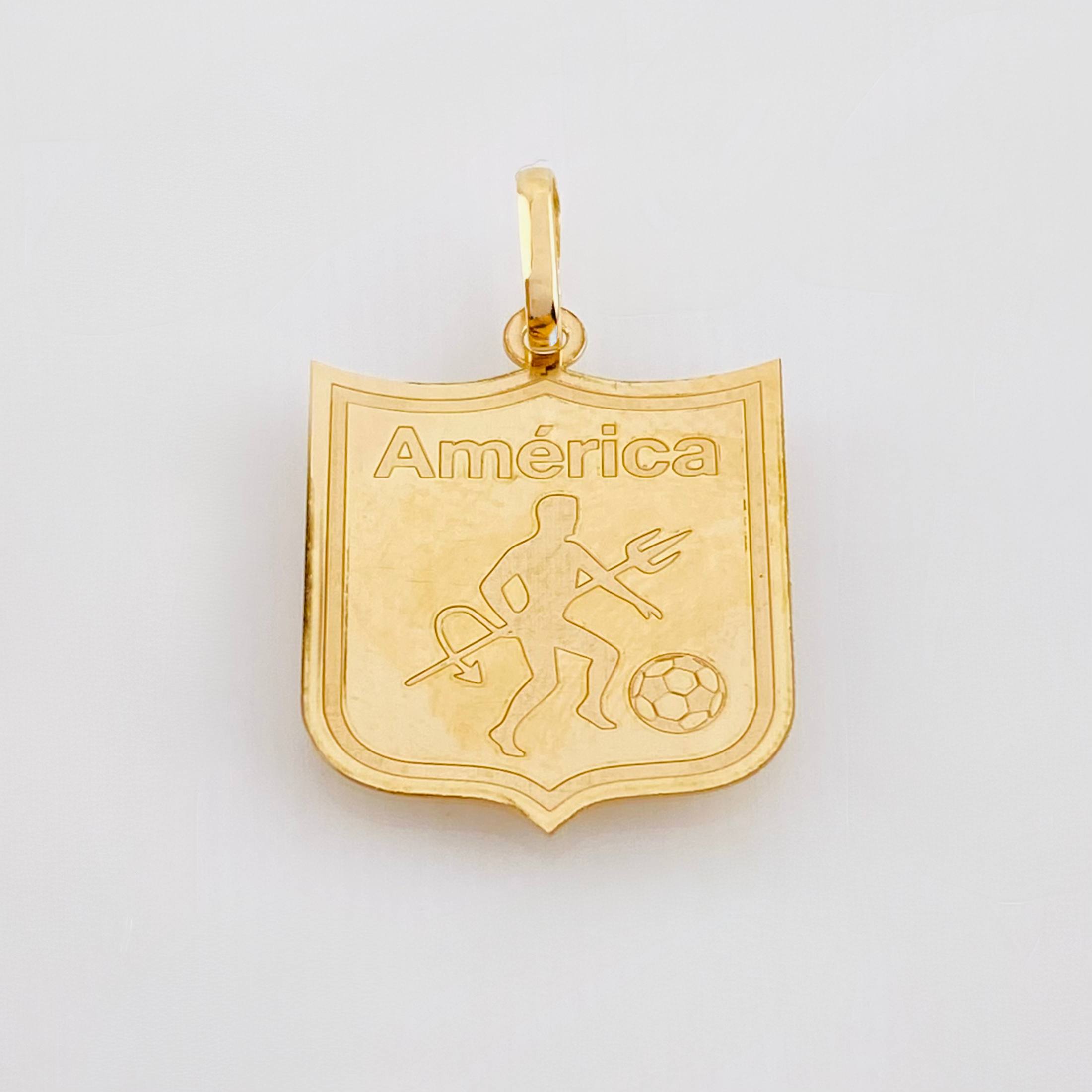 Dije Escudo America De Cali 1.55gr / 1 in / Oro Amarillo 18K ©