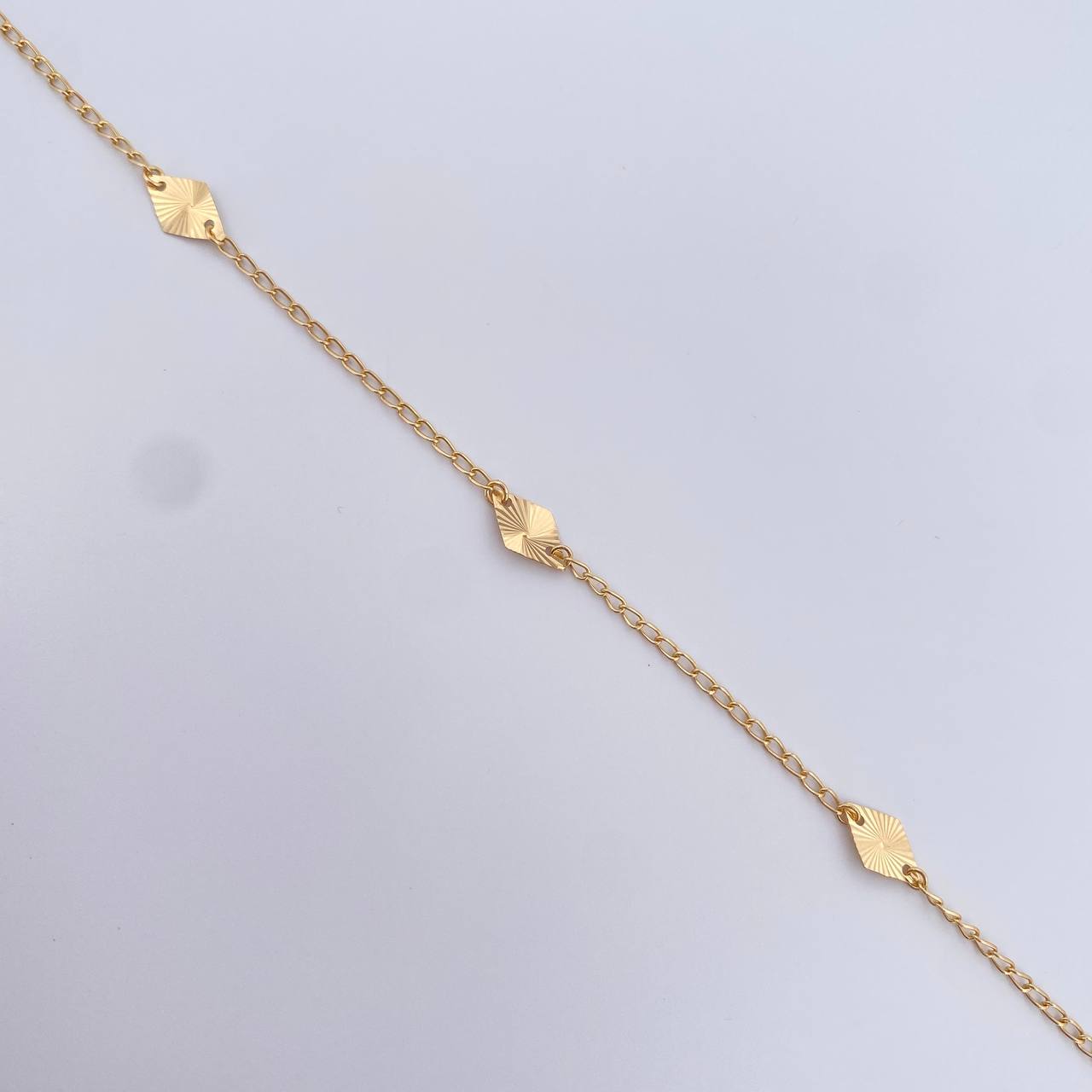 Rombos Ankle Bracelet Aro Seguido 2.1gr / 25.8cm / 1.6mm Diamond Cut 18K Yellow Gold &
