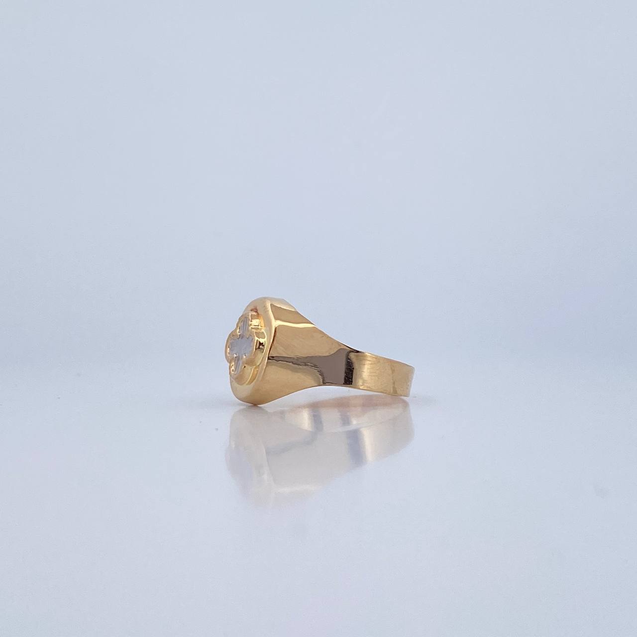 Clover Ring 1.95gr / Size 8 / Two-tone Yellow and White Gold 18K &