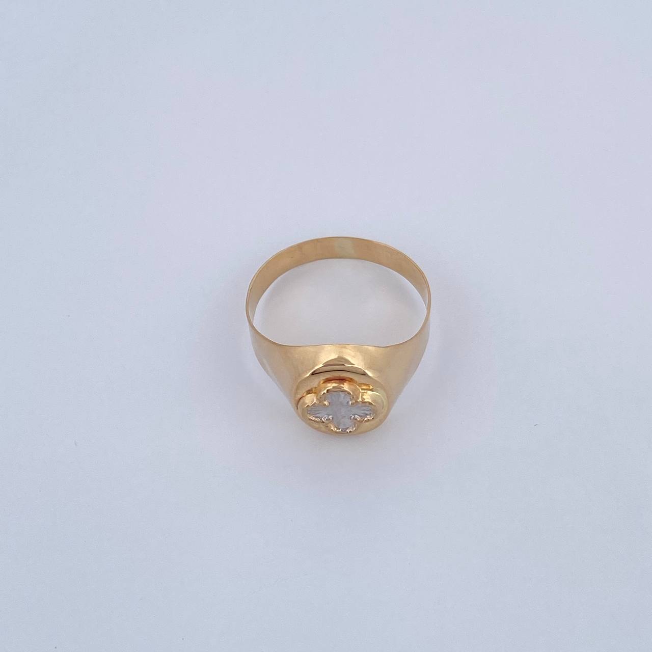 Clover Ring 1.95gr / Size 8 / Two-tone Yellow and White Gold 18K &