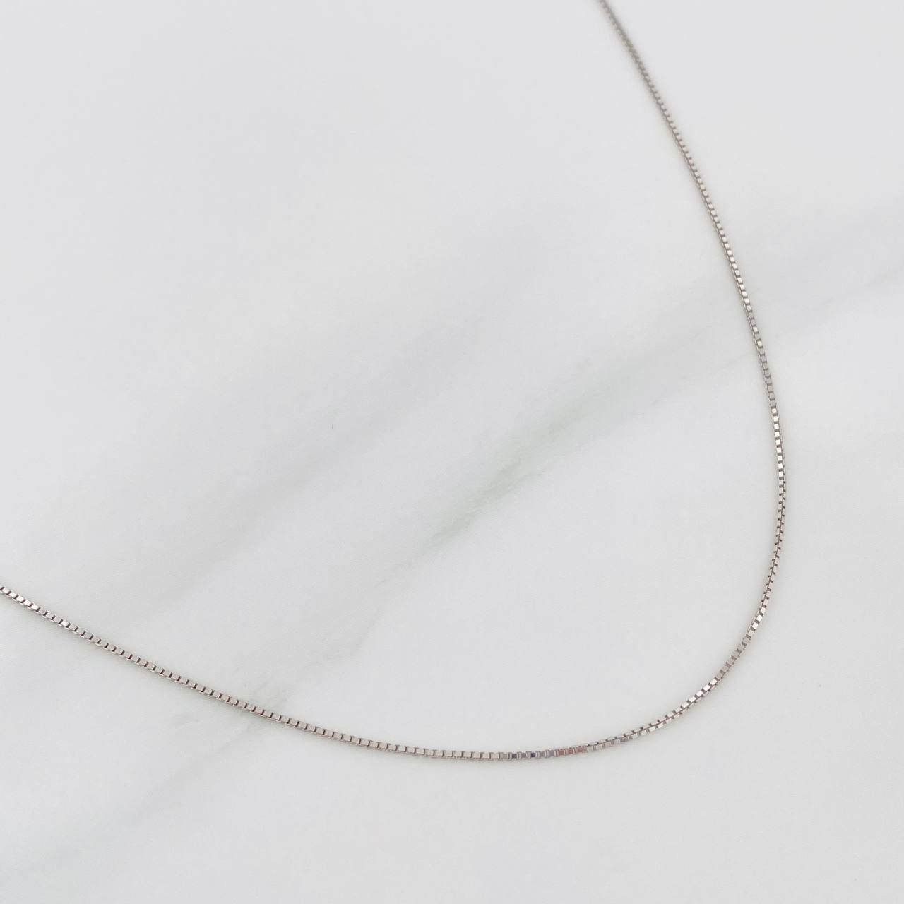 Cadena Veneciana 1.4g / 50cm / 0.5mm Oro Blanco 18K