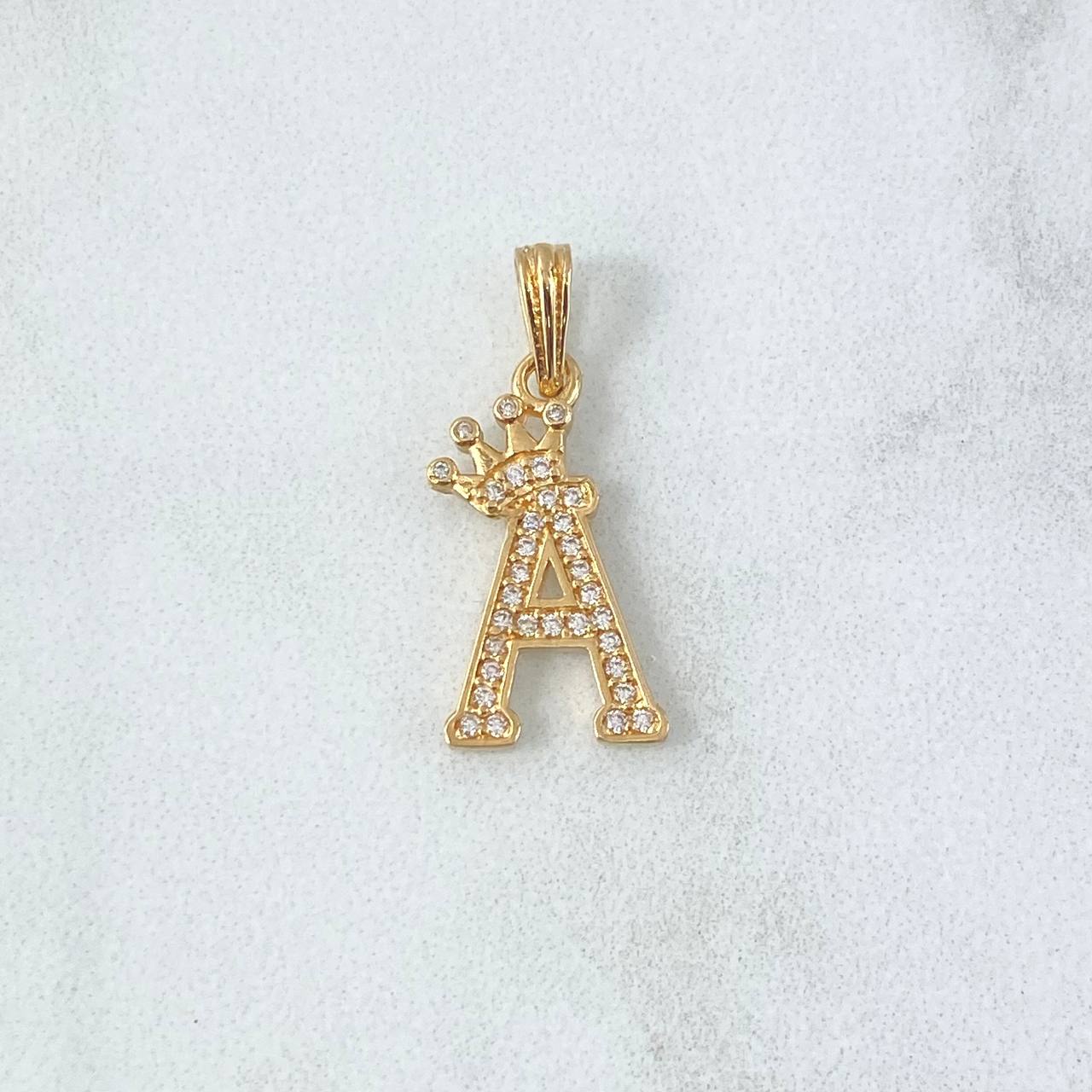 Dije Letra A Corona 1.35gr / 2.5cm / Circones Blancos Oro Amarillo 18K ©