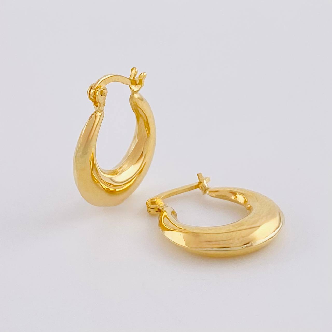 Candongas Olga 2.15g / 3/4 in Oro Amarillo 18K