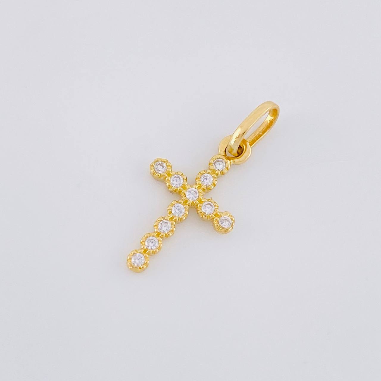 Dije Cruz Tupida 0.7 g / 3/4 in Oro Amarillo 18K