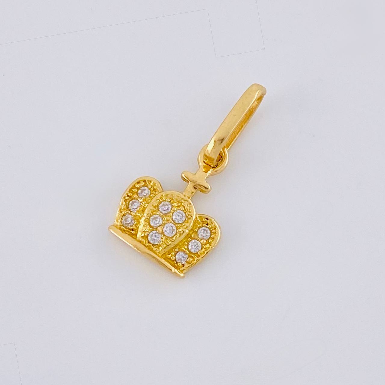 Pendant Dense Crown 0.8 g / 3/4 in Yellow Gold 18K
