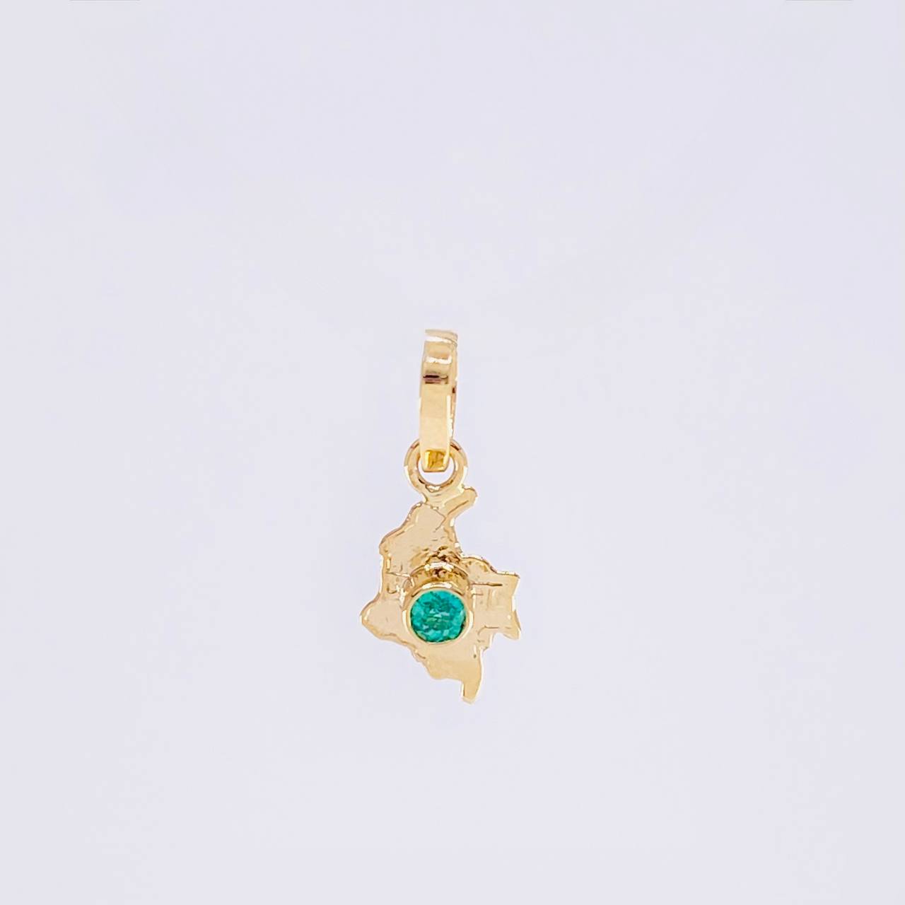 Pendant Map of Colombia Emerald 3Pts 0.25 g / 3/4 in Yellow Gold 18K