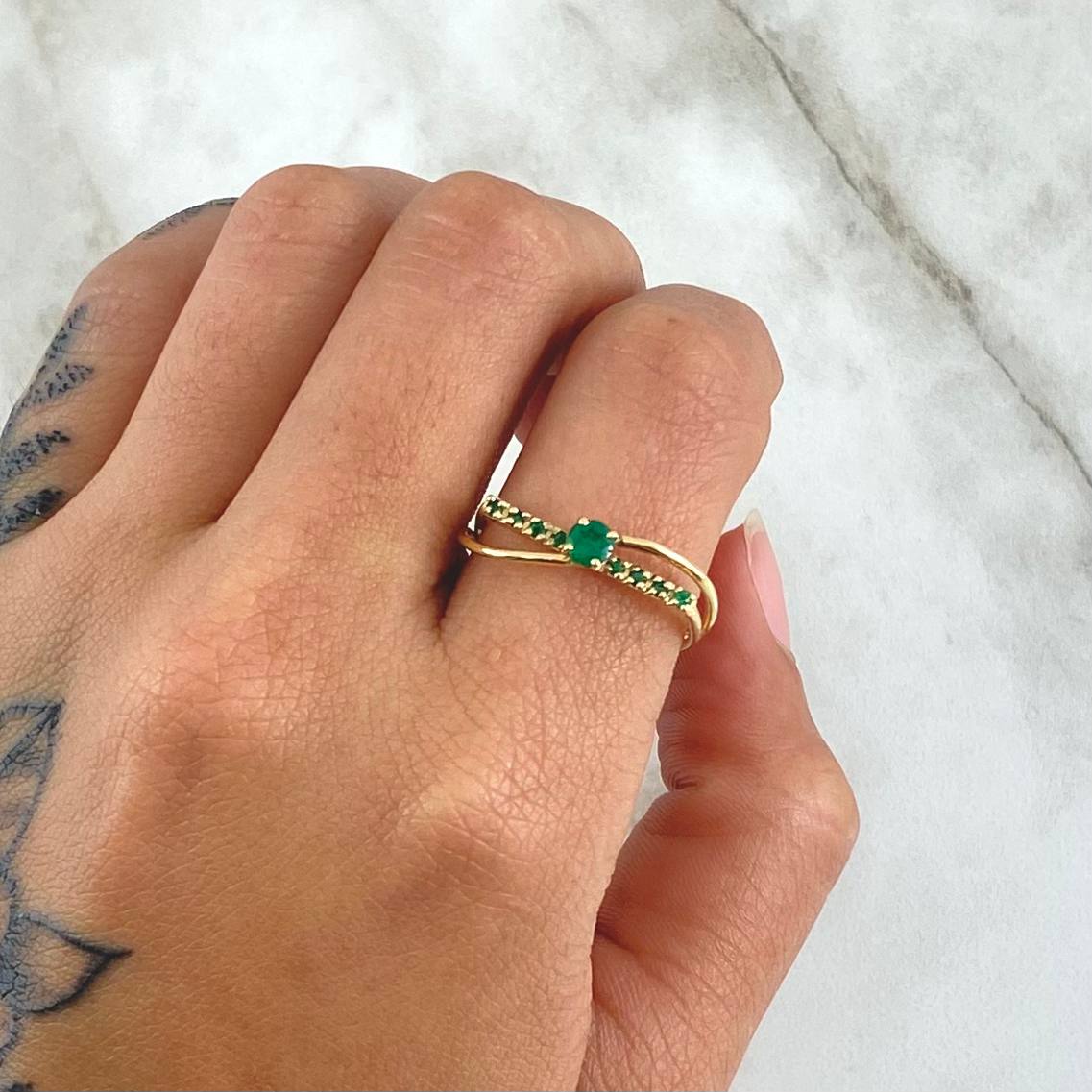 Violin Eco Ring 1.95gr / Size 8 1/4 / Emeralds 15 Pts 18K Yellow Gold (Jewel)