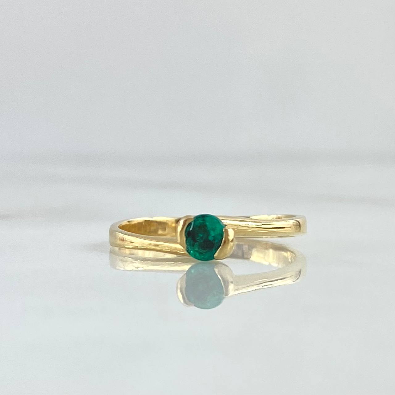 Solitaire Ring Solitaire 2.3gr / Size 7 / Emeralds 28 Pts 18K Yellow Gold (Jewel)